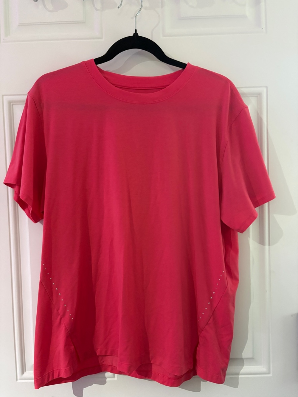 lululemon athletica Short Sleeve Crew Tee in Bright Pink